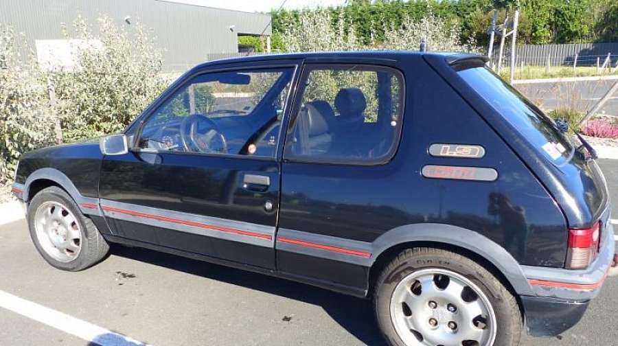 PEUGEOT 205 GTI 1.9 130 coupé 1992