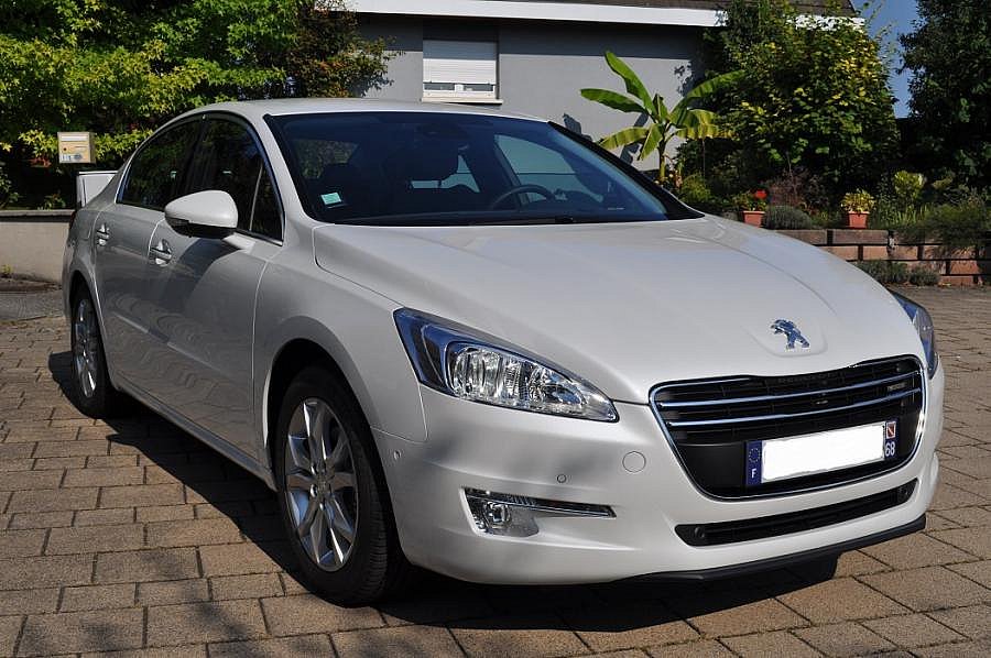 PEUGEOT 508 1 RXH HYbrid4 berline 2012