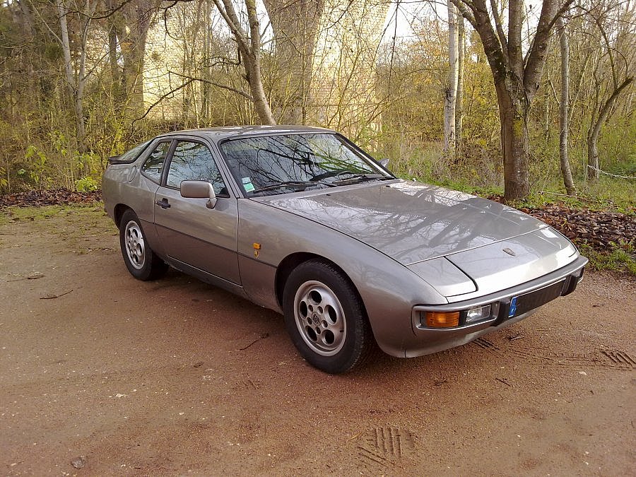 PORSCHE 924 2.5 150 S coupé 1987