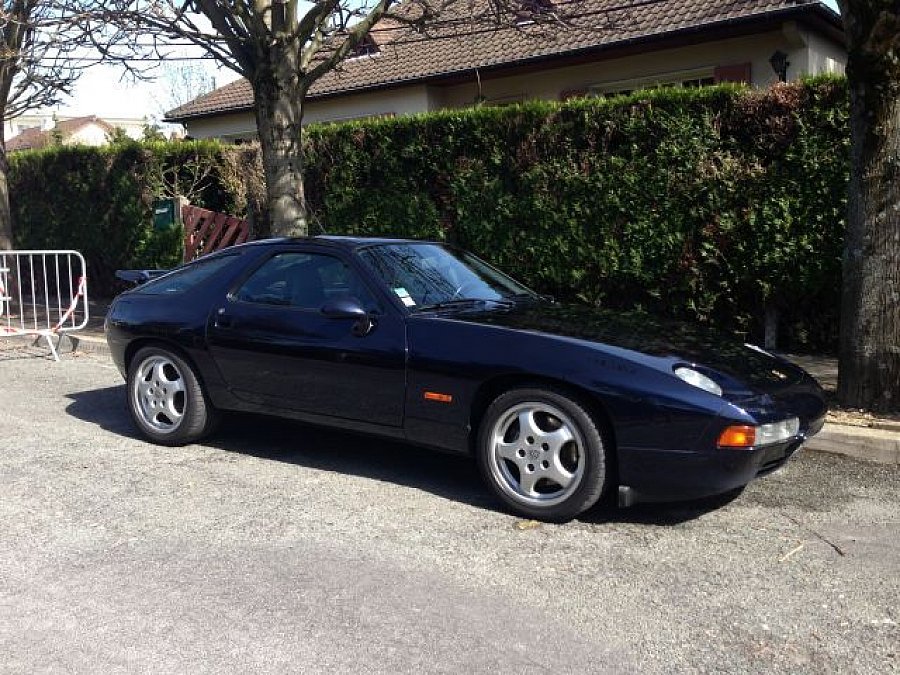 PORSCHE 928 GTS 5.4L 345ch coupé 1992