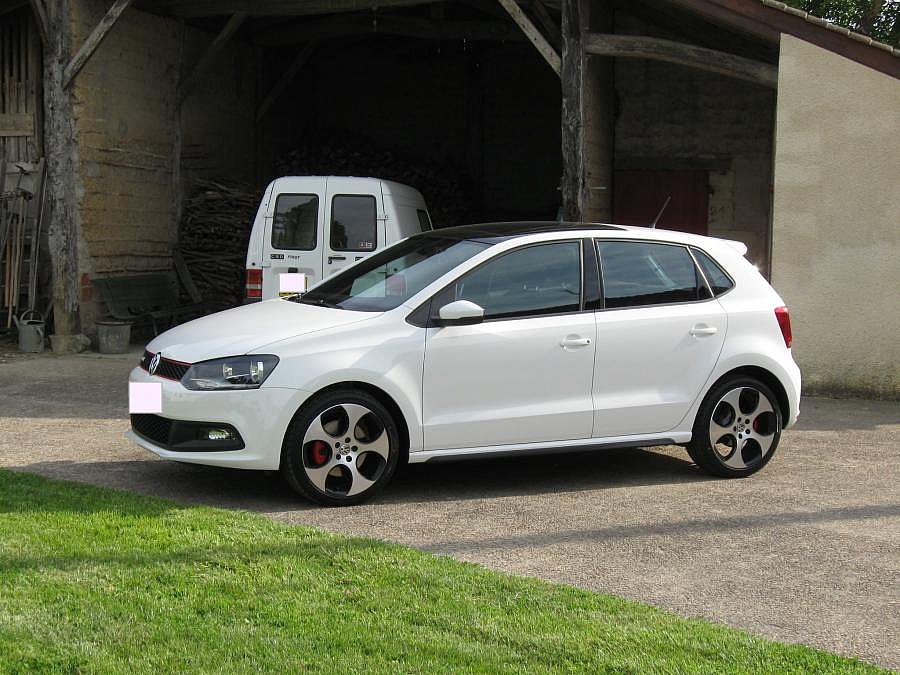 VOLKSWAGEN POLO V GTI 1.4 TSI 180 ch berline 2011