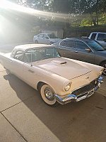 FORD USA THUNDERBIRD I Classic Birds V8 312 ci cabriolet 1957