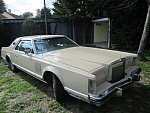 LINCOLN CONTINENTAL Mark V berline 1979