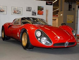 ALFA ROMEO 33 Stradale