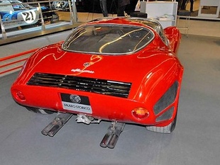 ALFA ROMEO 33 Stradale