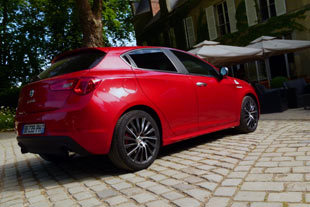 ALFA ROMEO Giulietta QV 235ch