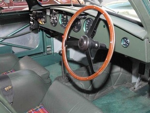 ASTON MARTIN DB2
