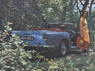 ASTON MARTIN DB5 et DB6