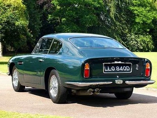 ASTON MARTIN DB5 et DB6
