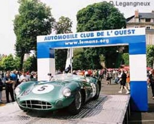 ASTON MARTIN DBR 1