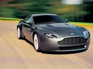 ASTON MARTIN V8 Vantage