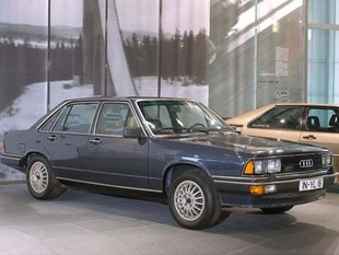 AUDI 200 - Saga Audi - Page 1.com