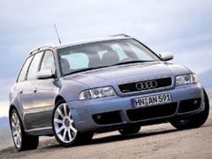 AUDI RS4 (B5)