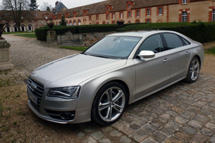 Essai AUDI S8 2012