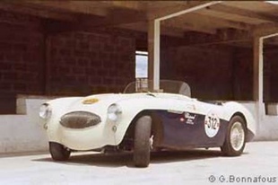 AUSTIN HEALEY 100 S - Grand Prix de l'Age d'Or 2004 - Page 1.com