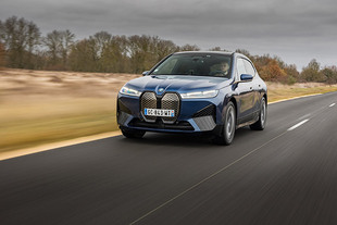 BMW iX xDrive50