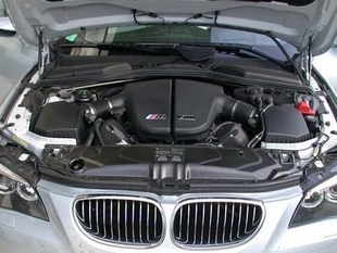 BMW M5 V10