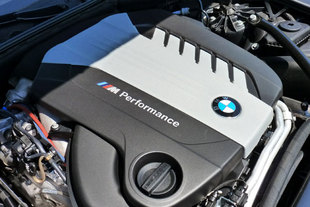BMW M550d xDrive : le sport en smoking