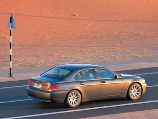 BMW 735i