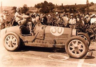 BUGATTI Type 35B - Louis Vuitton Classic 2000 .com
