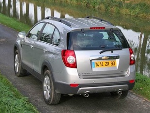 CHEVROLET Captiva