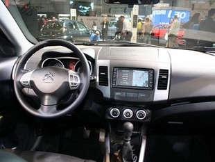 CITROEN C-Crosser