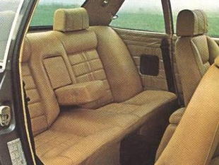 DE TOMASO Longchamp