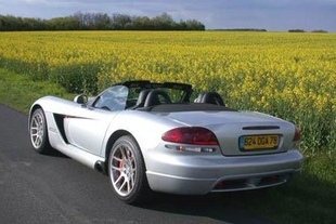 DODGE Viper SRT-10