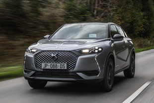 DS 3 Crossback E-Tense Performance Line+