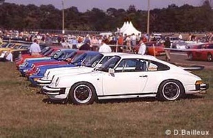 Les clubs au Mans Classic