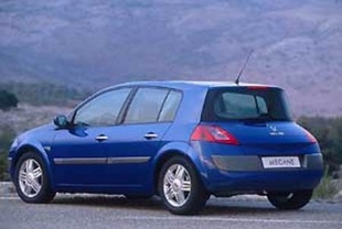 Interview de Peter Stevens (MG Rover) - Saga MG Interview - Page 2.com