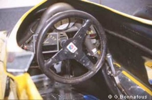 La restauration de la Renault RS 01 - Reportage - Page 4.com