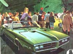 CHEVROLET Camaro et PONTIAC Firebird