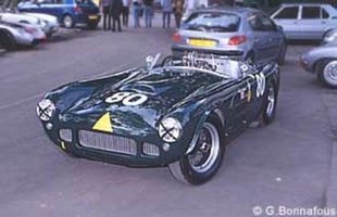 Les HWM Jaguar de S. Curtis et M. Steele