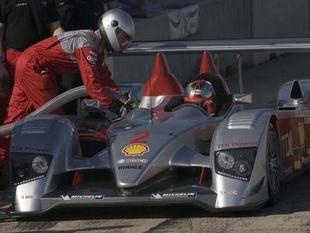 Le V12 diesel de l'Audi R10 - Un diesel aux 24 Heures du Mans Reportage - Page 1.com