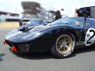 Les 40 ans de la victoire de la Ford GT 40 au Mans