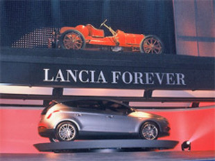 Histoire : Le centenaire Lancia