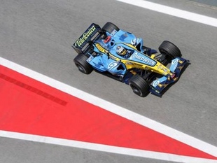 Les quatre titres de champion du monde 2005 et 2006 - 30 ans de Renault F1 Histoire - Page 2.com