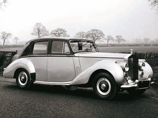 Historique après-guerre - Saga Rolls-Royce Histoire - Page 1.com