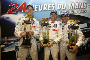 LMP1 : Peugeot terrasse Audi - 24 Heures du Mans 2009 Reportage.com