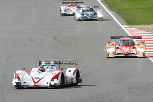 Silverstone : Peugeot l'emporte