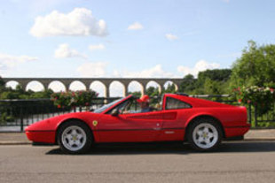 FERRARI 328 GTS