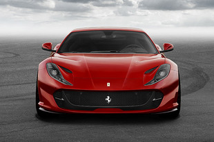 FERRARI 812 Superfast