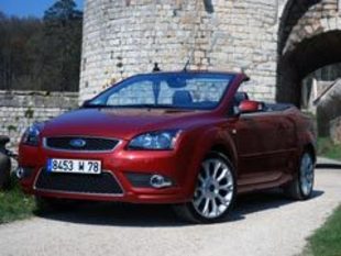 FORD Focus Coupé-Cabriolet 2.0 16V