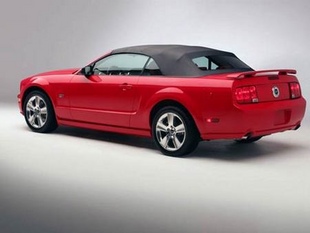 FORD MUSTANG cabriolet