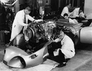 GM Firebird II - Les concept cars de la General Motors - Page 2.com