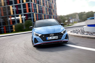 HYUNDAI i20 N