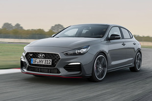 HYUNDAI i30 Fastback N