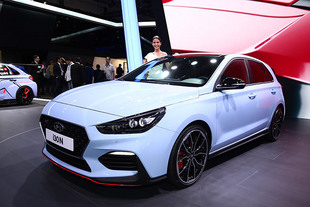 HYUNDAI i30 N