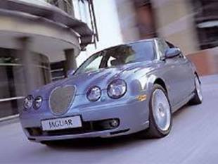 Essai JAGUAR S-Type R